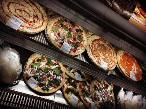 Take home pizza....YUM!!!! And....EASY dinner!