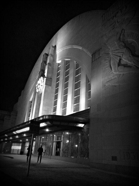 Cincinnati Museum Center at Night