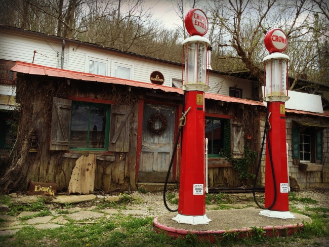 Rabbit Hash Gas Pumps