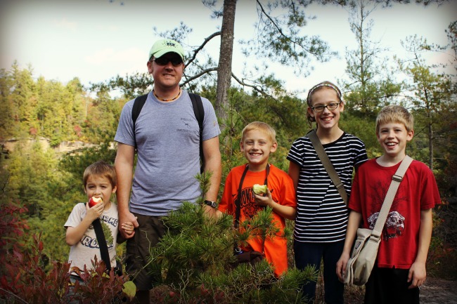 red-river-gorge-michael-and-kids