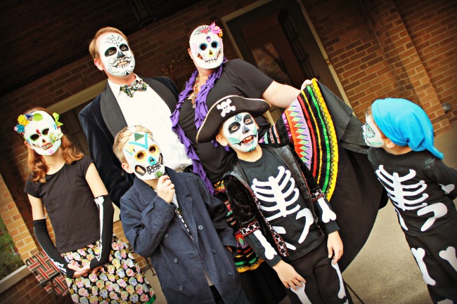 sugar-skull-costumes-family